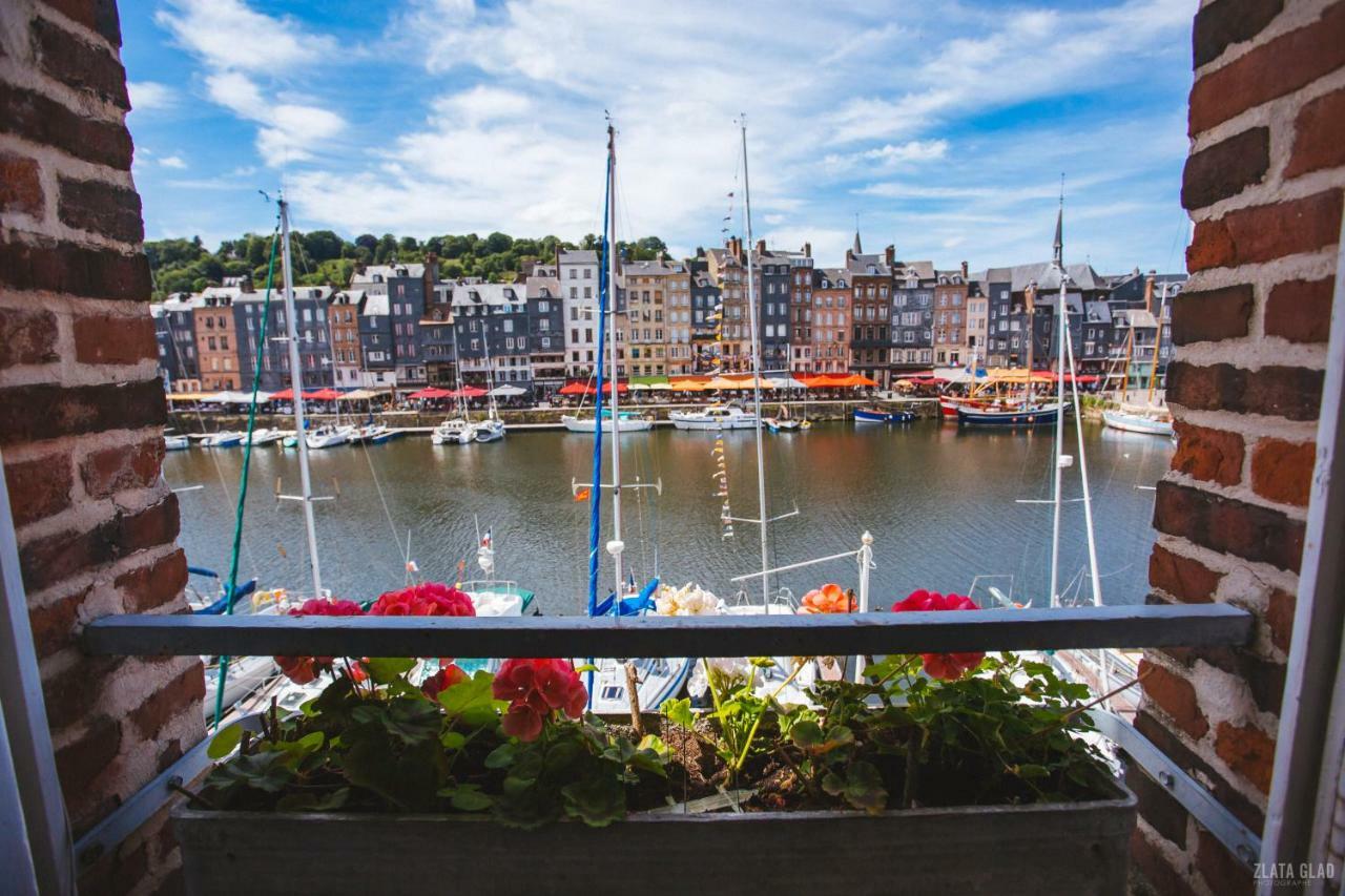 Appartement Vieux Bassin Honfleur Eksteriør billede
